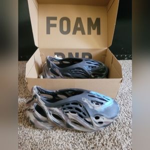 Yeezy Foam Runner "MX Cinder"